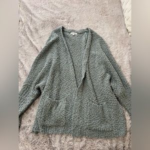 Women’s oversized cardigan
